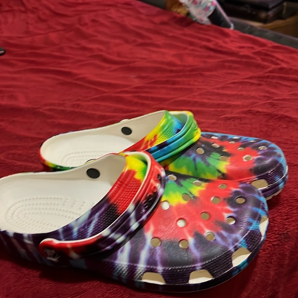 Men crocs